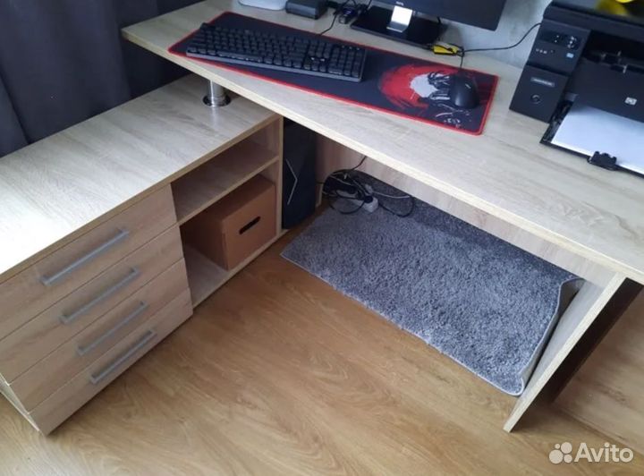 Стол угловой компьютерный новый от производителя