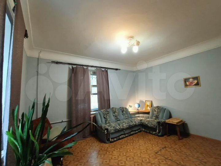 3-к. квартира, 72,1 м², 1/2 эт.