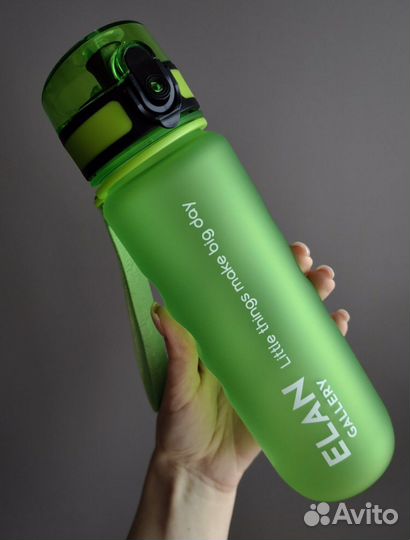 Новая спортивная бутылочка для воды