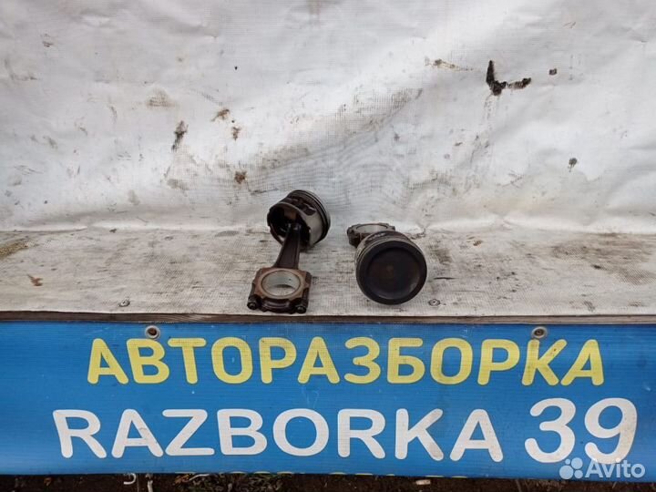 Поршень+шатун 1.8 Citroen Berlingo LFX цена 2шт