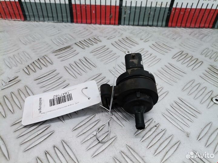 Клапан вентиляции топливного бака Ford Fiesta