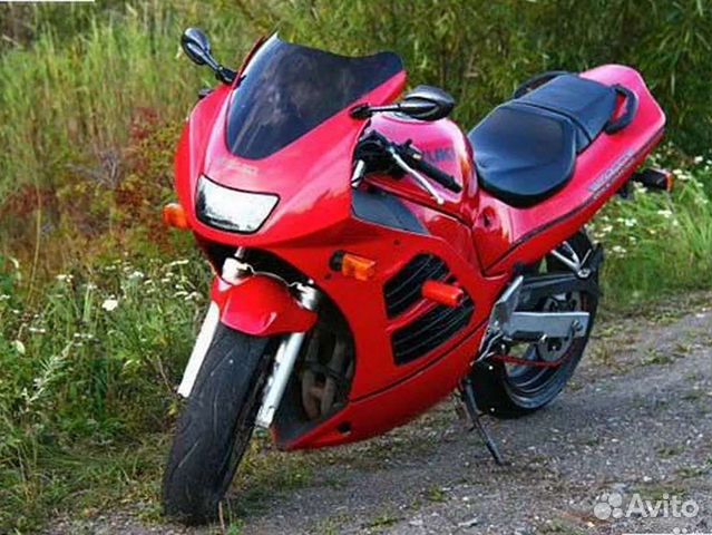 Suzuki rf400rv