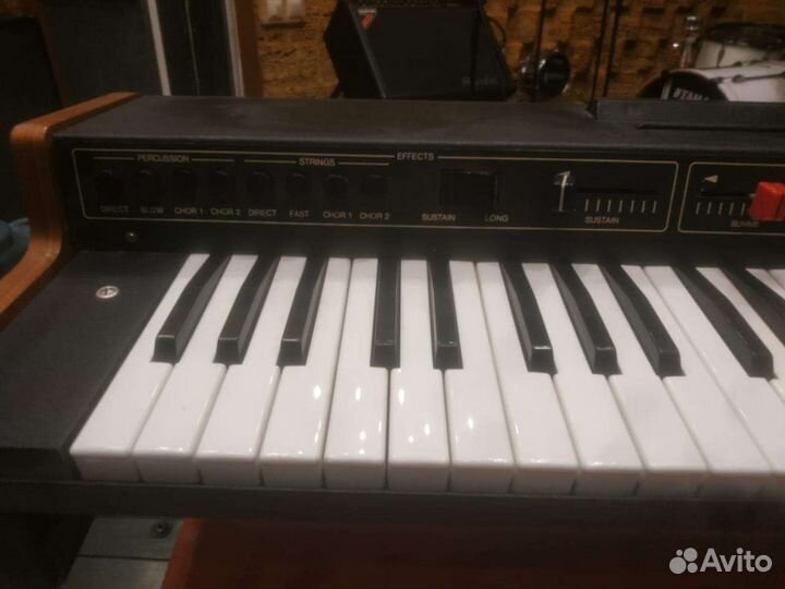 Аналоговый синтезатор Vermona Electropiano