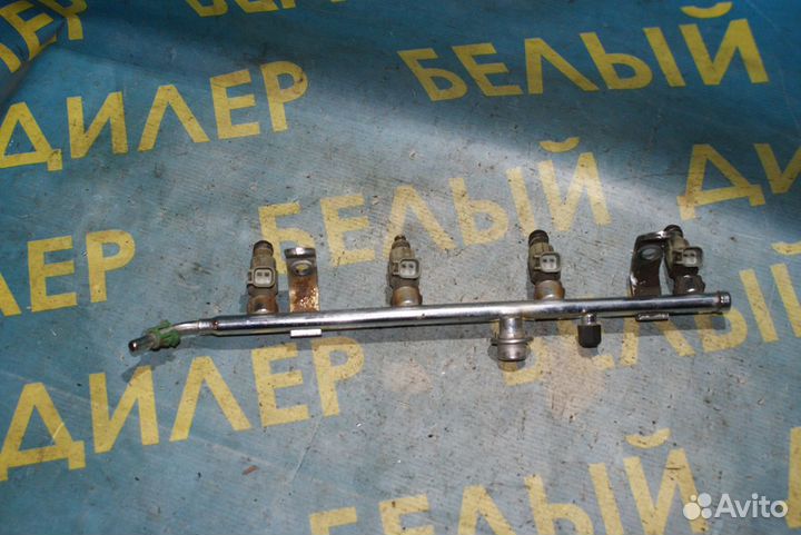 Рейка топливная (рампа) Chrysler Voyager 4