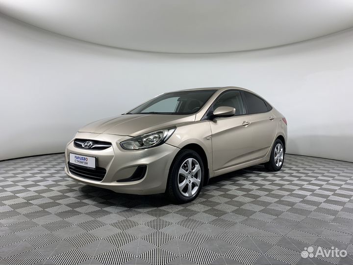 Hyundai Solaris 1.4 AT, 2013, 56 461 км