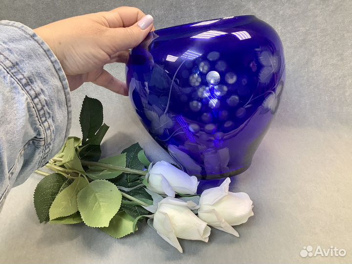 Ваза «Виноград» из кобальтового стекла. СССР
