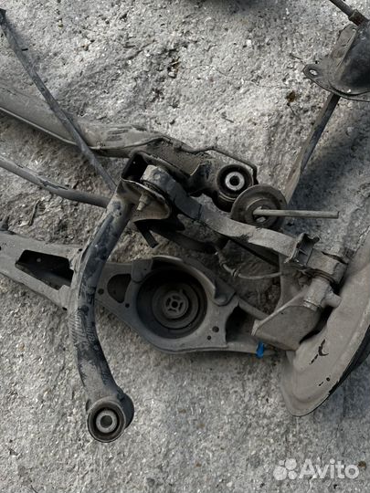 Задняя балка В сборе на volkswagen passat b6