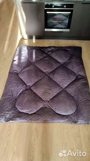 Одеяло пуховое