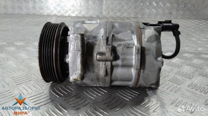 Компрессор кондиционера Volkswagen Passat B6 2008