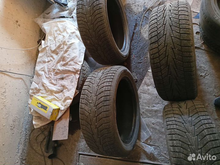 Hankook Winter I'Cept IZ2 225/50 R17 98T