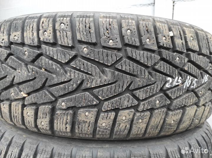 Nokian Tyres Nordman 7 215/65 R16