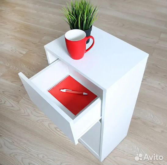 Тумба с выдвижным ящиком и полками