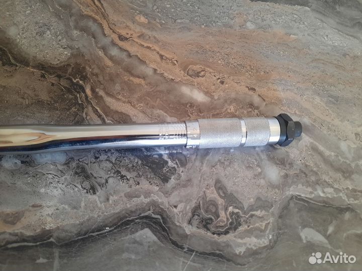 Динамометрический ключ deko