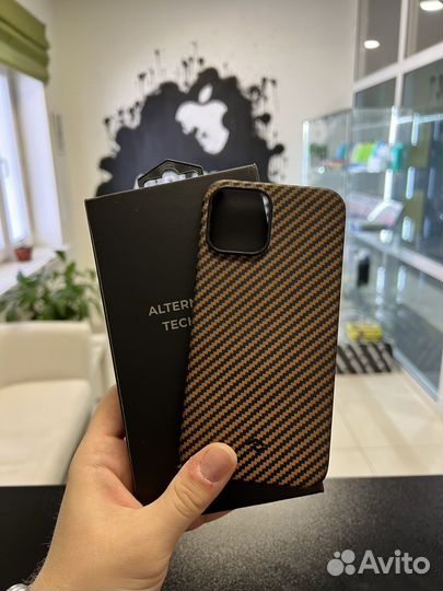 Оригинальный чехол на iPhone 12 pro max