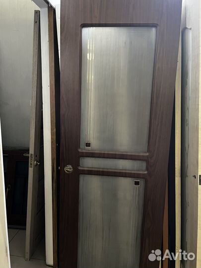 Межкомнатные двери бу с коробкой 70 см