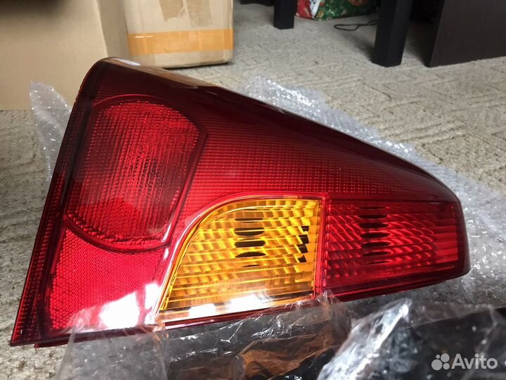 Задние фары logan логан 1