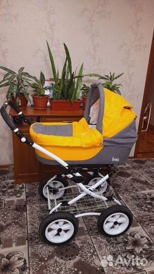 Коляска фирмы fenix