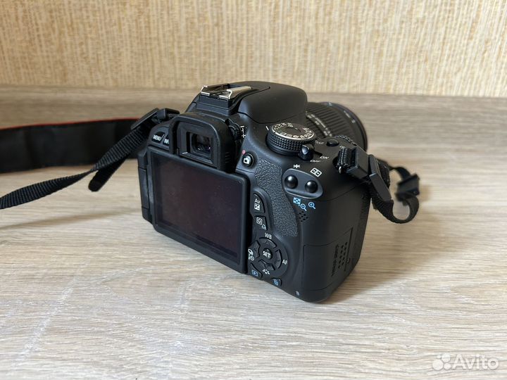 Зеркальный фотоаппарат canon eos 600d