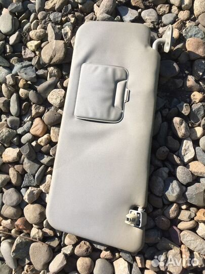 Солнцезащитный козырек Toyota Noah 2002