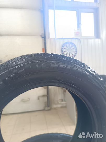 Michelin X-Ice North 215/60 R16