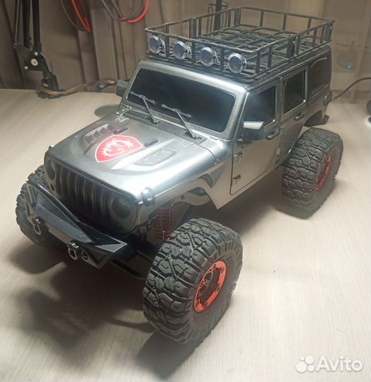 Радиоуправляемая машинка MN128 1/12