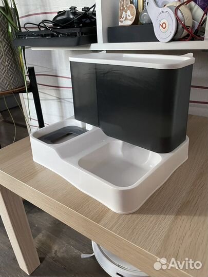 Кормушка для животных