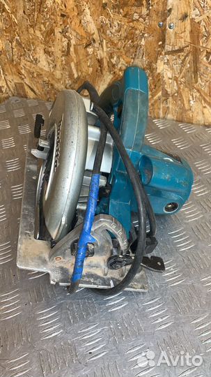 Дисковая пила Makita 5007N