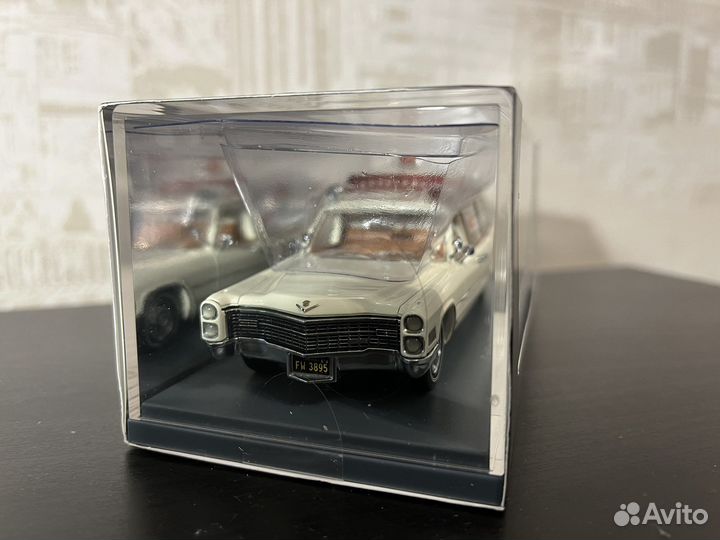Модель Cadillac. High Top Ambulance. NEO 1/43