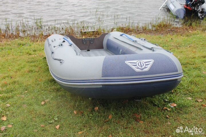 Лодка пвх флагман 330 U