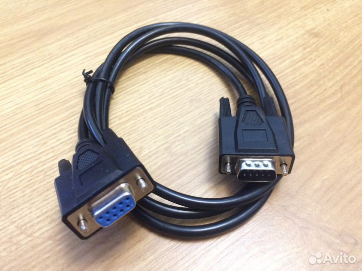 Шнуры: com, svideo, порты: usb, com, lpt, заглушки