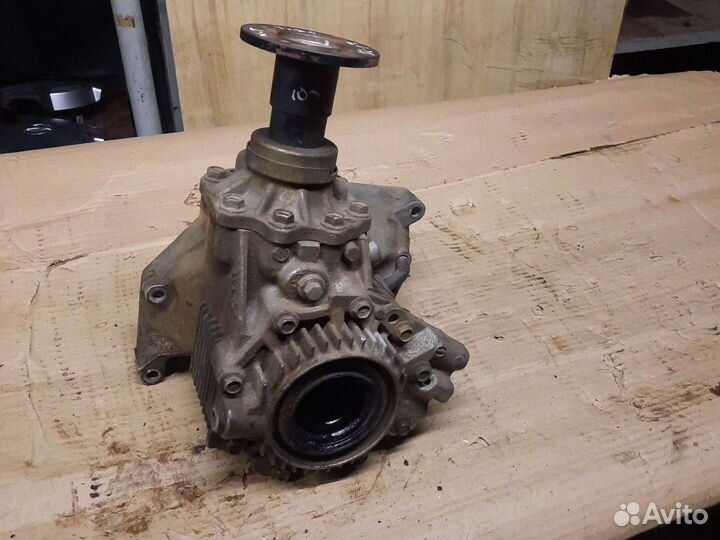 Раздатка Nissan X-Trail T30 Serena C24 2,0л 2.5л