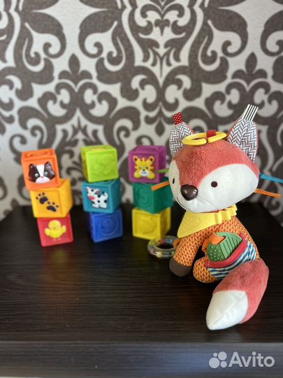 Развивающие игрушки