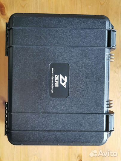 Zhiyun 3х осевой стабилизатор для камеры