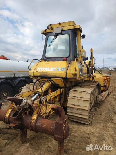 Komatsu D65E-12, 2007