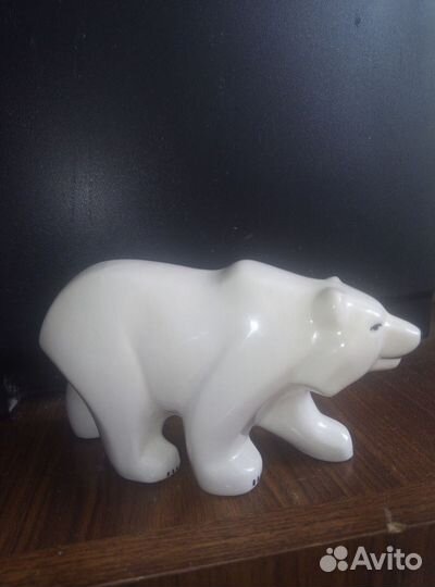 Статуэтка фарфоровая мишка белый. Вербилки