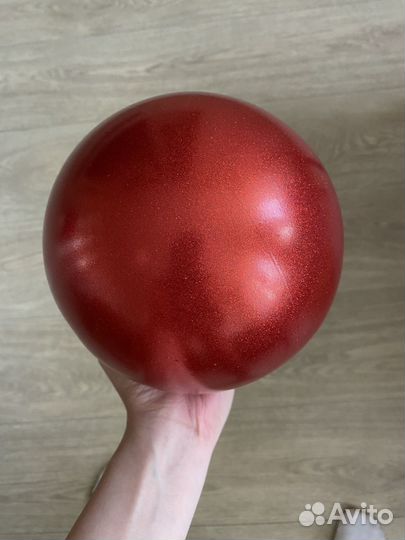Мяч гимнастический 18