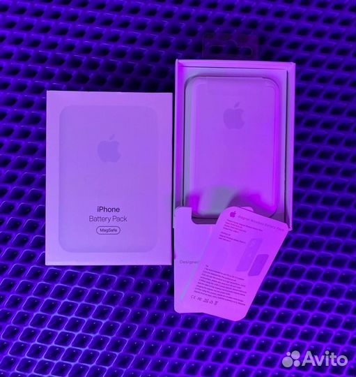 Apple Magsafe battery pack