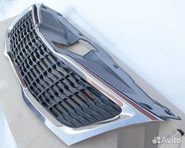 Решетка радиатора Rio III 2010-2014 (Дорестайлинг)