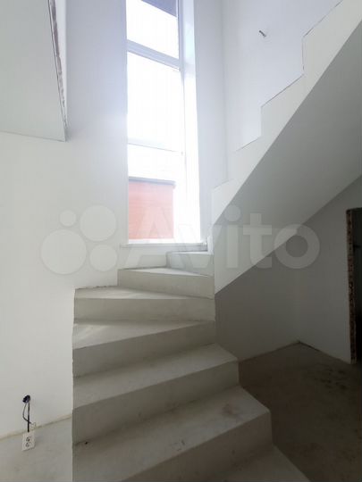 Таунхаус 102 м² на участке 2,5 сот.