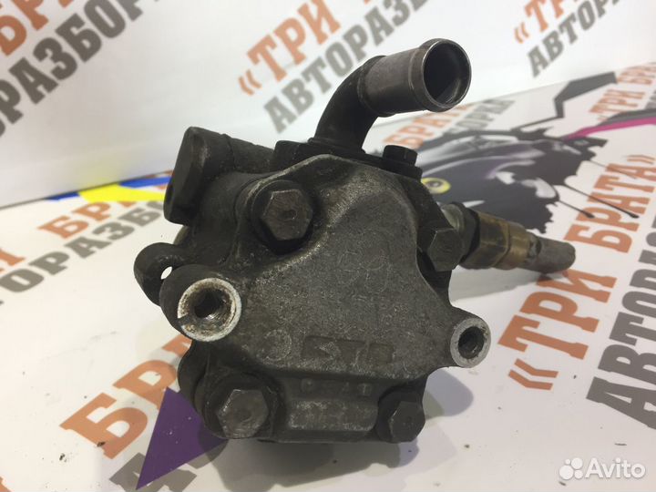 Шкода Октавия Насос гидроусилителя руля