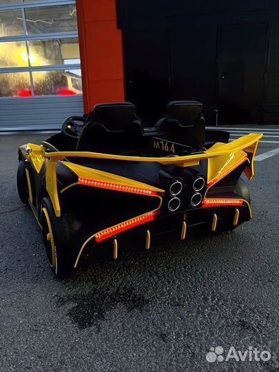 Детский электромобиль bugatti