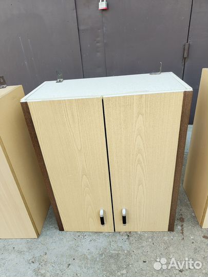 Шкаф навесной