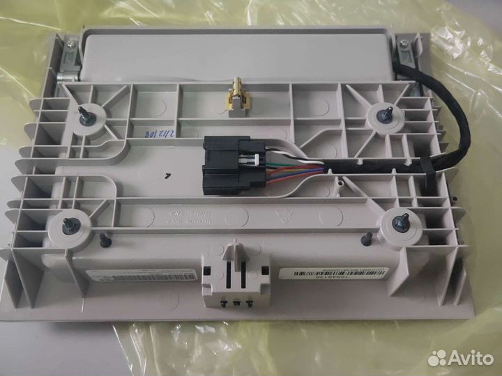 Дисплей мультимедиа Chevrolet Tahoe 2006-2014