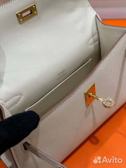 Hermes Kelly Pochette swift