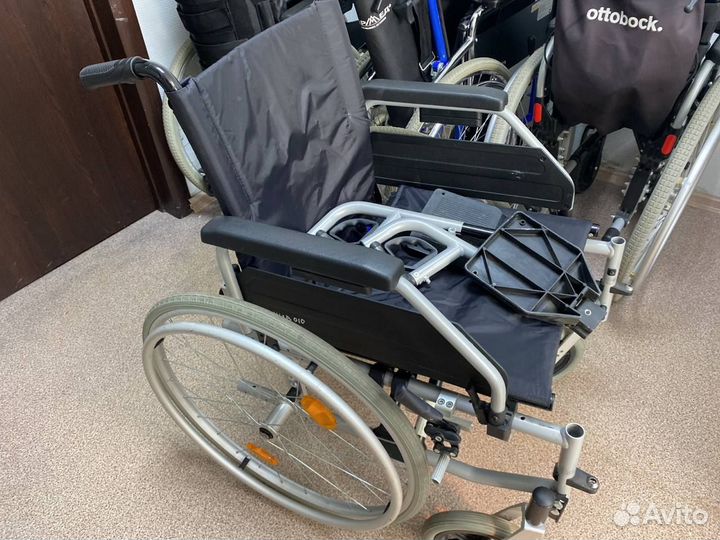 Коляска инвалидная