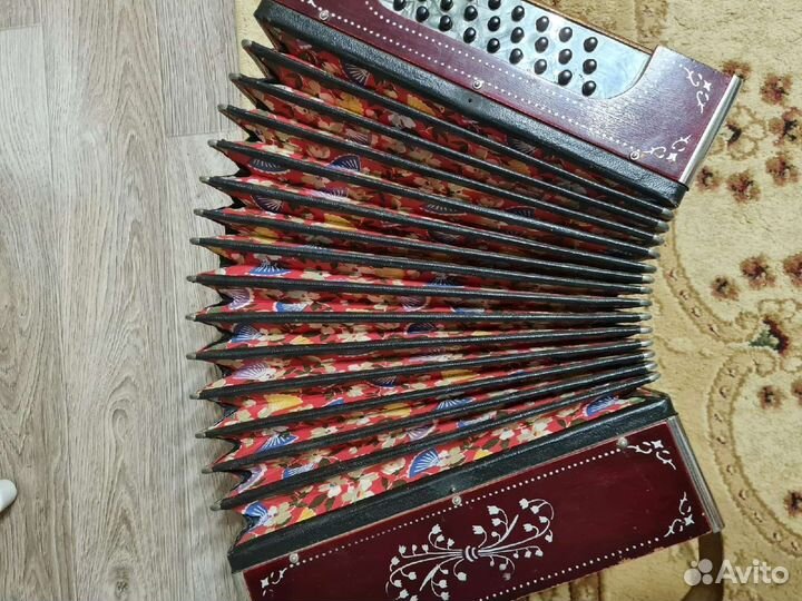 Гармонь тульская