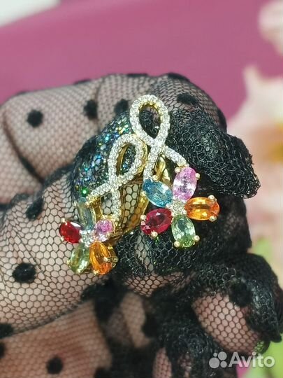 Золотые серьги 750 с бриллиантами и сапфирами