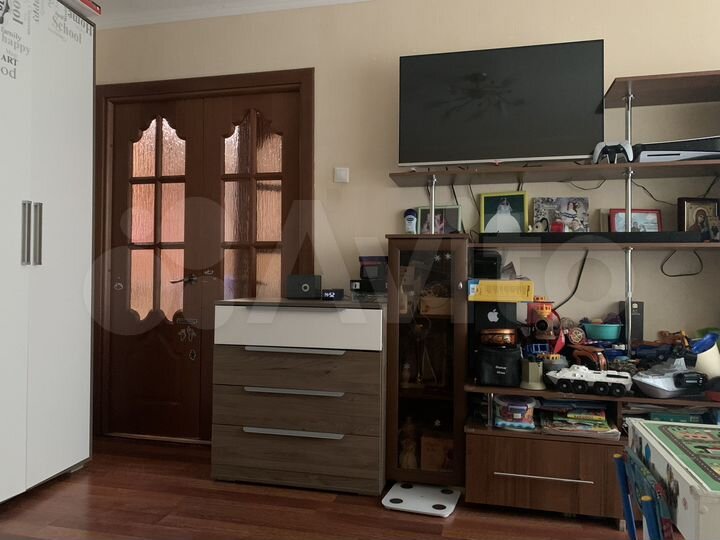 2-к. квартира, 51 м², 3/3 эт.