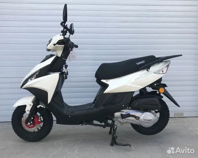 Скутер X-motors Corsa RS - 200cc