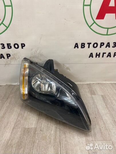 Фара передняя правая Ford Focus CB4 qqdb (1.8)